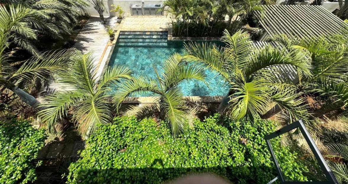 Stunning 3-Bedroom Apartment With Private Rooftop Terrace & Gorgeous Pool Flic-en-Flacq Zewnętrze zdjęcie